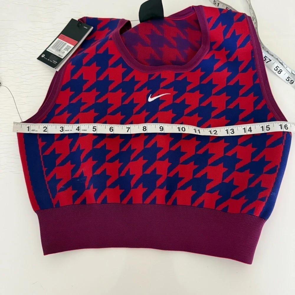 Nike size nwt